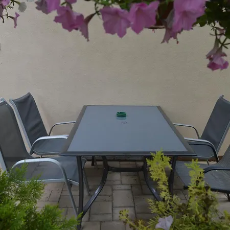 Karina Apartman Veľký Meder