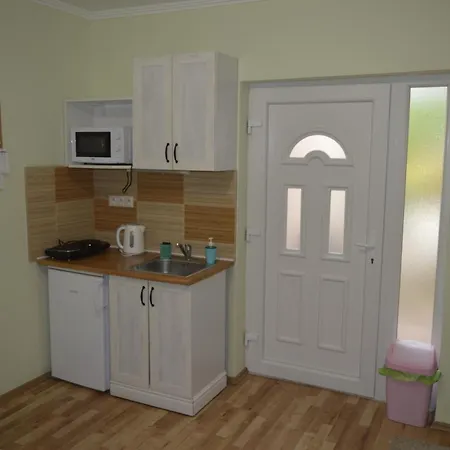 Apartment Karina *