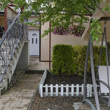 Karina Apartman Veľký Meder