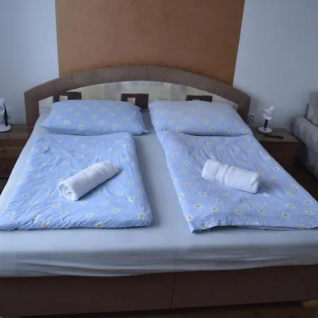 Karina Veľký Meder