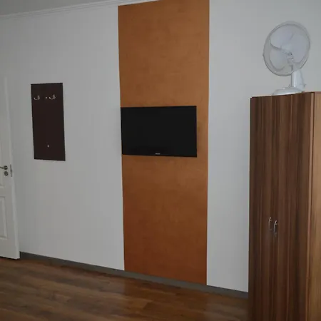 Karina Veľký Meder