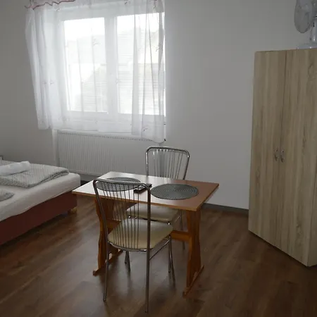 Karina * Veľký Meder